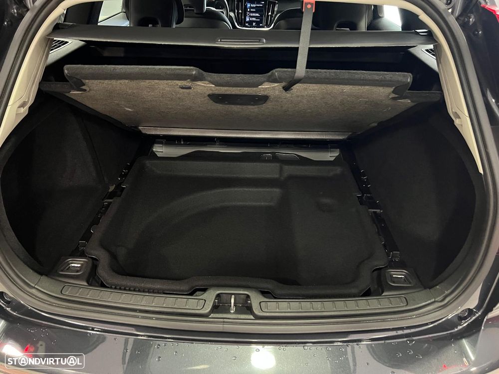 Volvo V60 2.0 D3 Inscription - 15