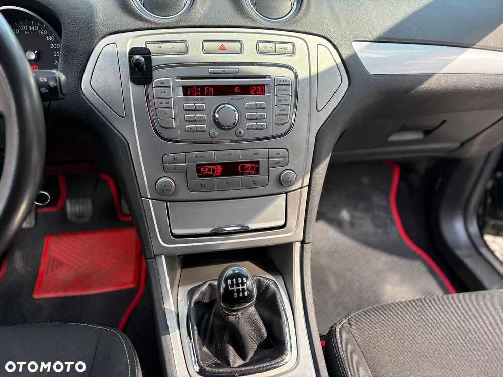 Ford Mondeo 2.0 TDCi Titanium - 5