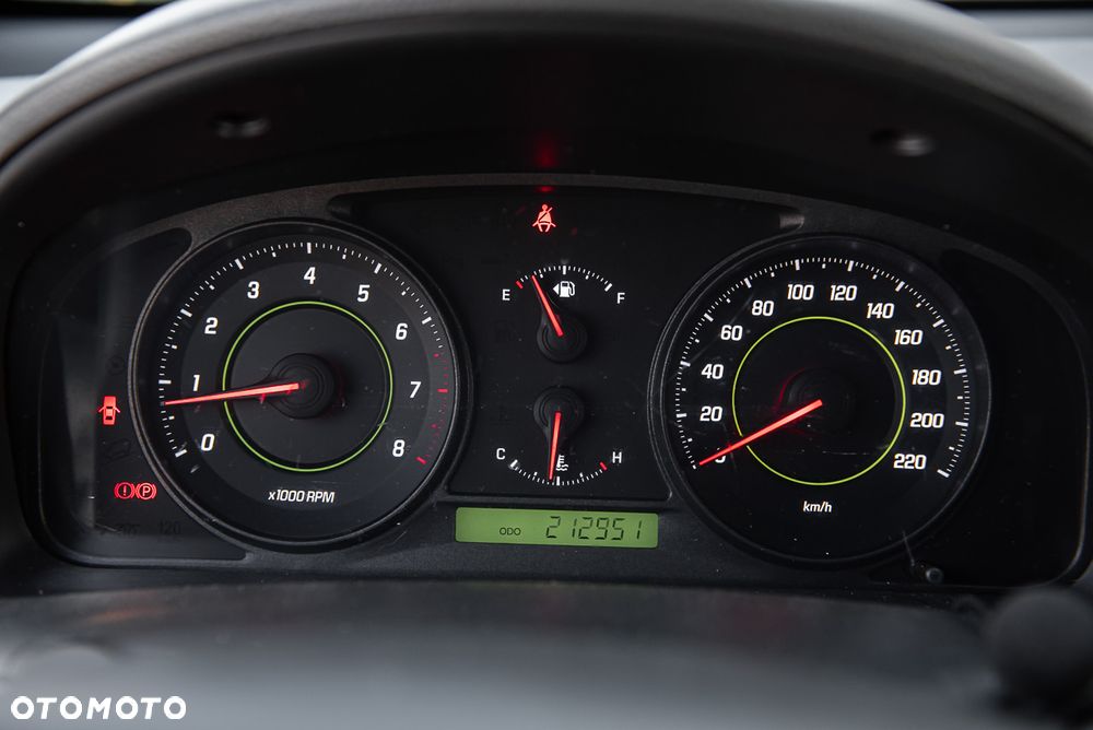 Chevrolet Captiva - 18