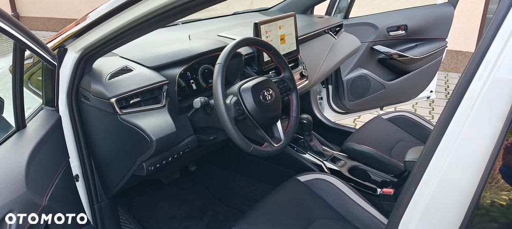 Toyota Corolla 1.8 Hybrid GR Sport - 8