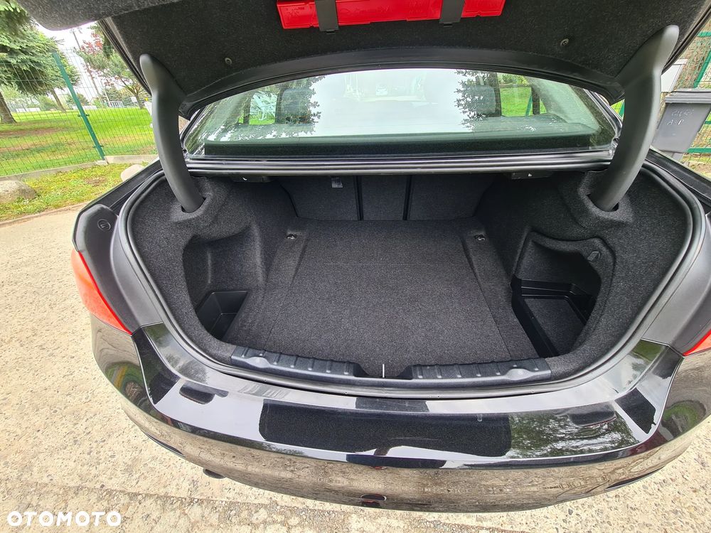 BMW Seria 3 - 14