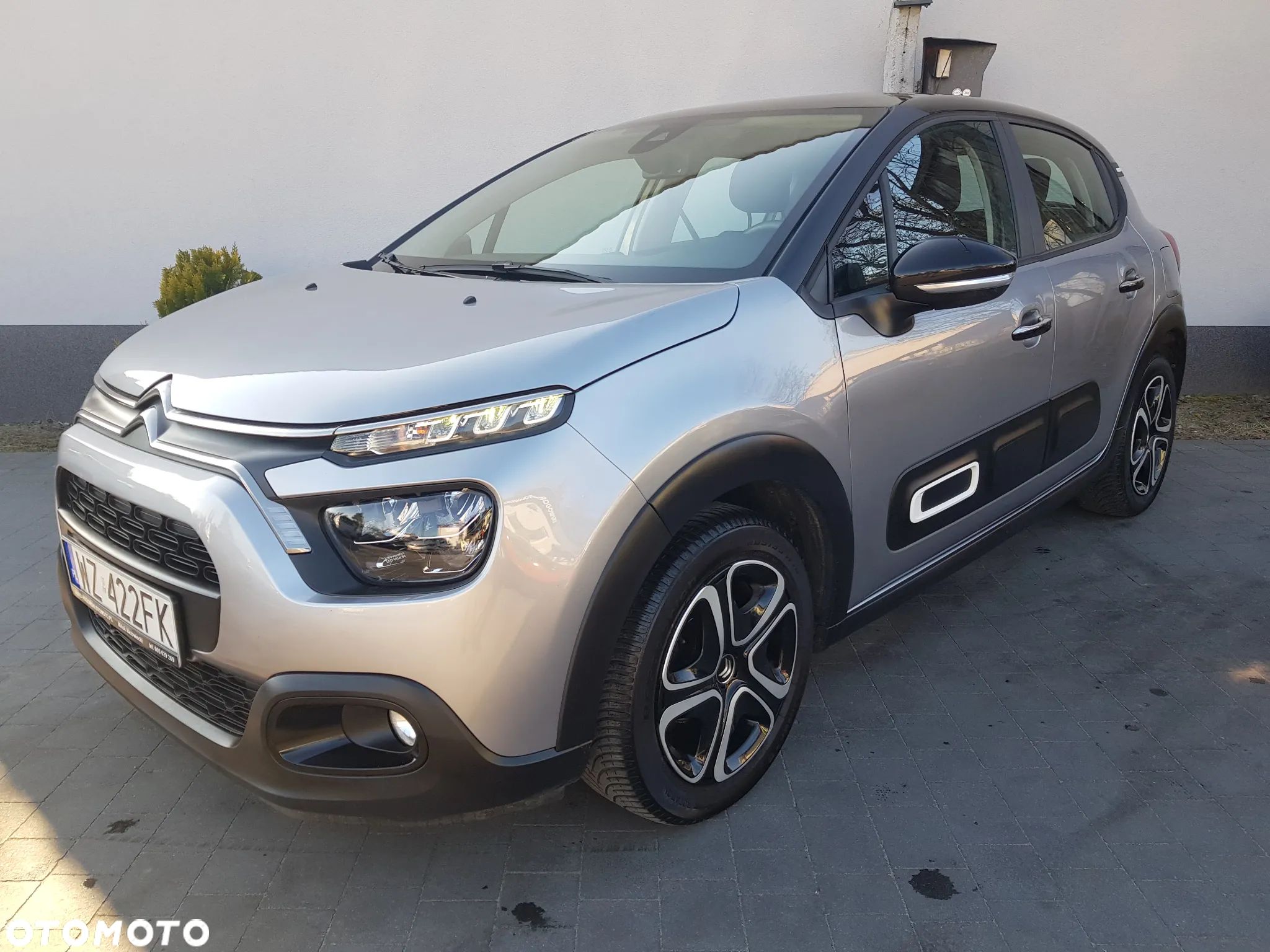 Citroën C3 1.2 PureTech Shine - 1