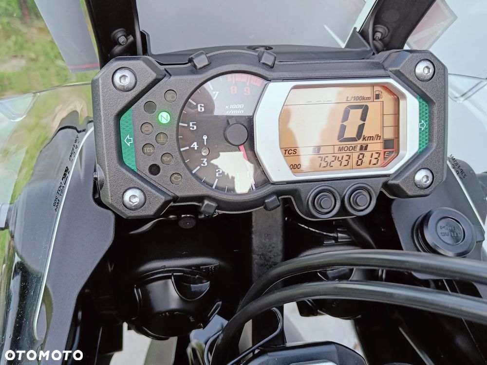 Yamaha Super Tenere - 7