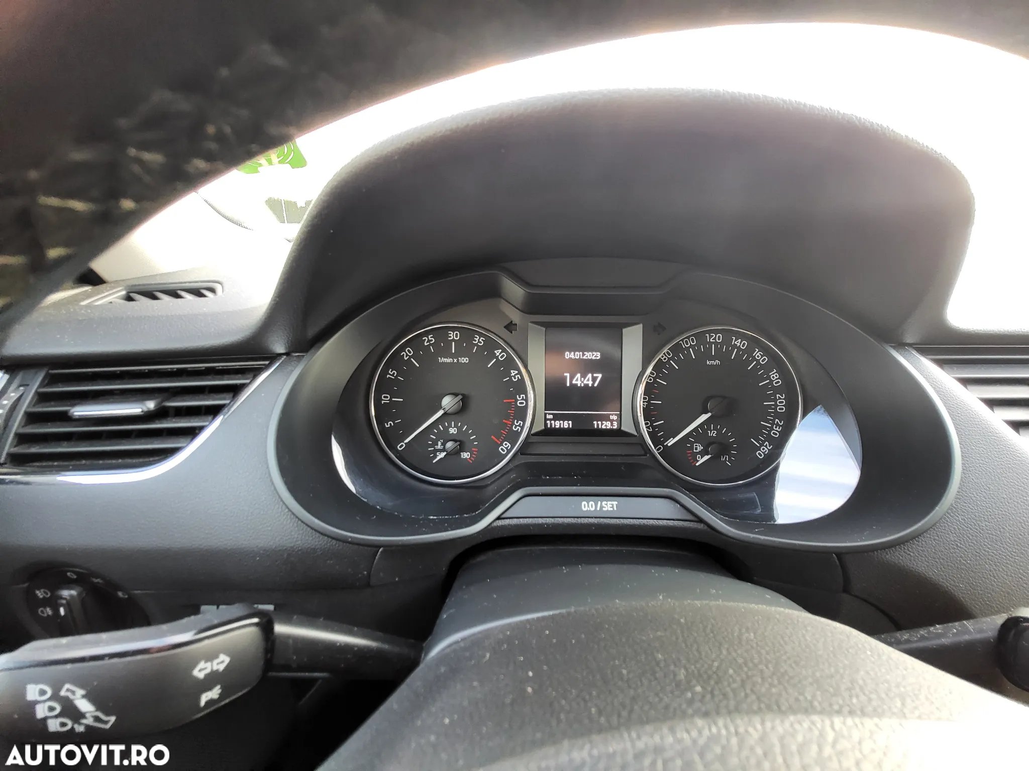Skoda Octavia 2.0 TDI ELEGANCE - 8