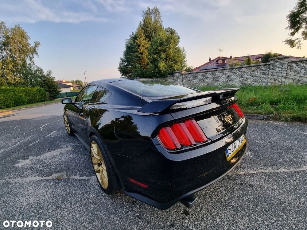 Ford Mustang - 10