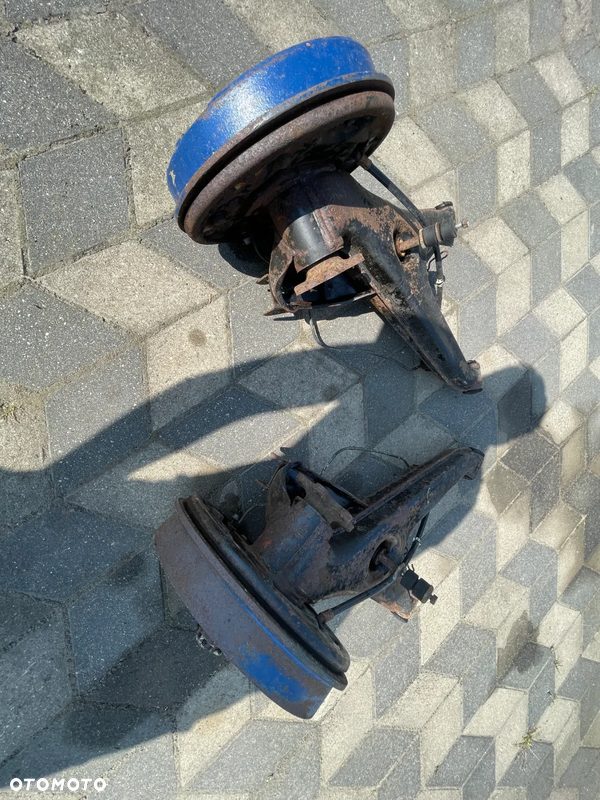 Bmw E21 wahacze tył