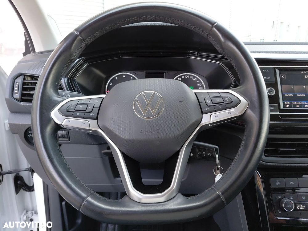 Volkswagen T-Cross 1.5 TSI DSG Life - 21