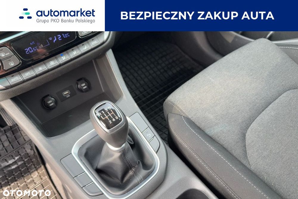 Hyundai i30 1.5 DPI Smart - 10