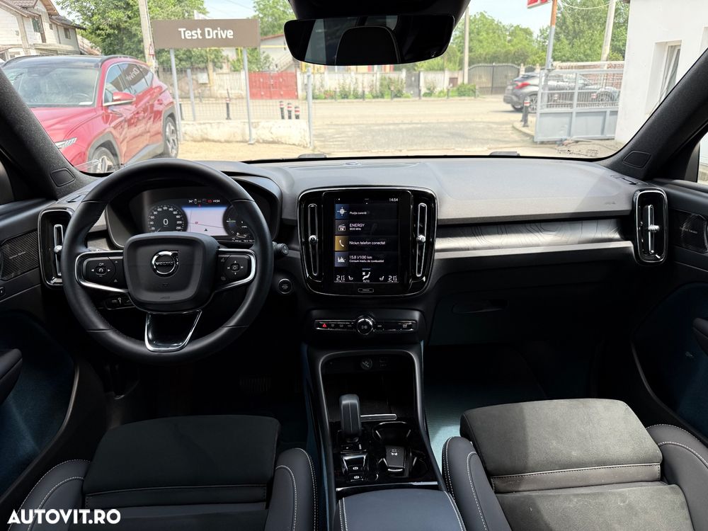 Volvo XC 40 T5 Recharge DKG Plus Bright - 13