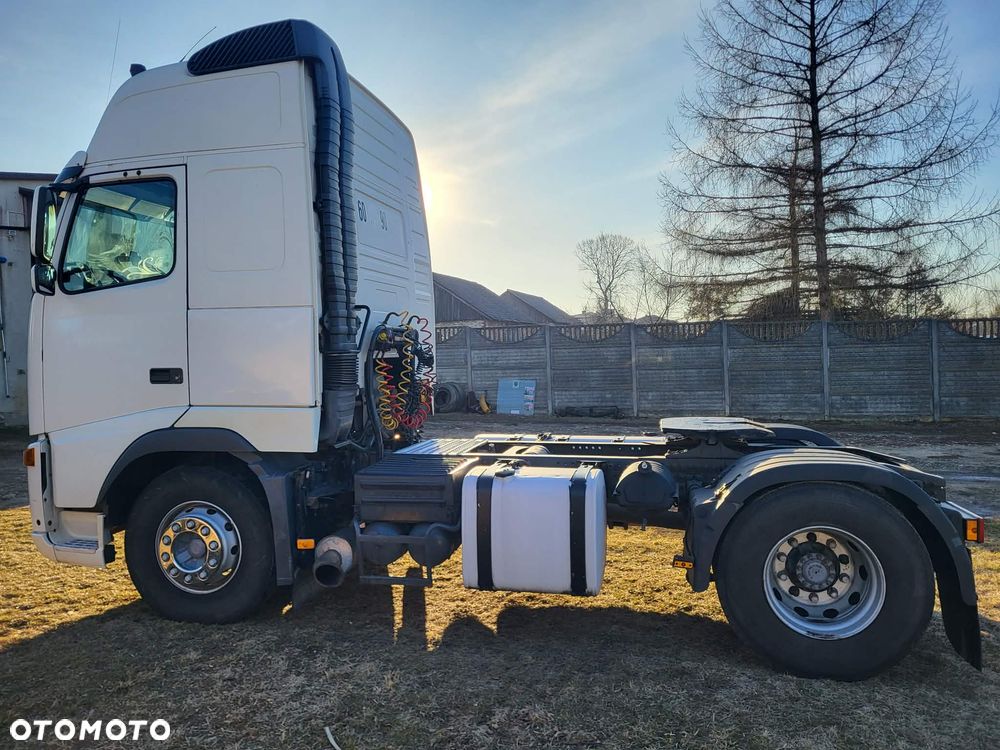 Volvo FH12 460 Globetrotter - 5