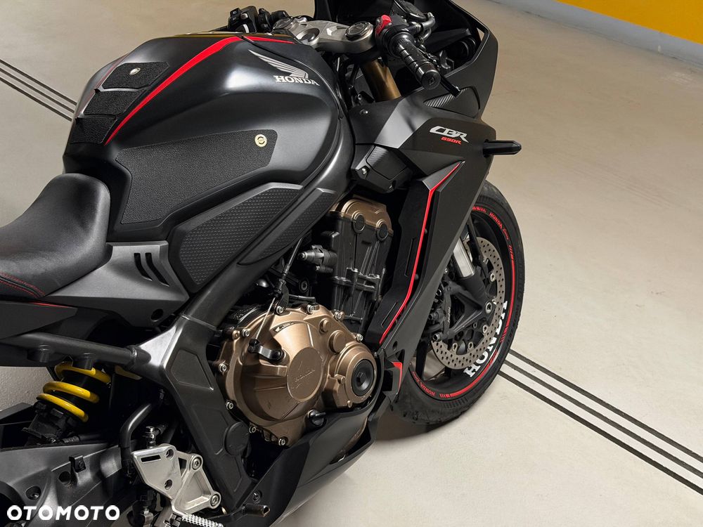 Honda CBR - 4