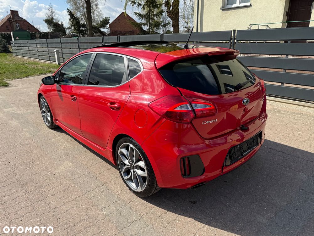 Kia Ceed 1.6 T-GDI GT-Challenge - 10