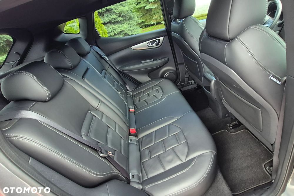 Nissan Qashqai 1.6 DIG-T Tekna+ - 12