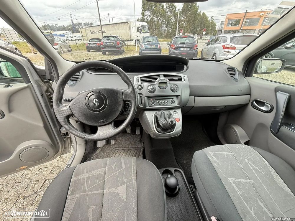 Renault Scénic 1.5 dCi Confort - 15