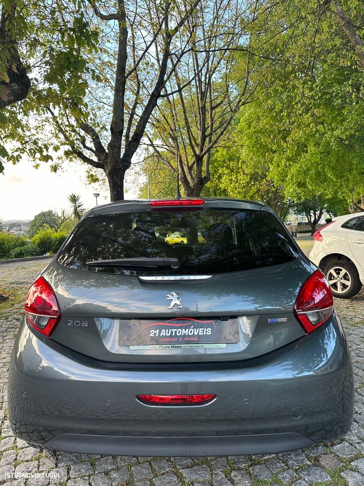 Peugeot 208 1.2 PureTech Style - 8