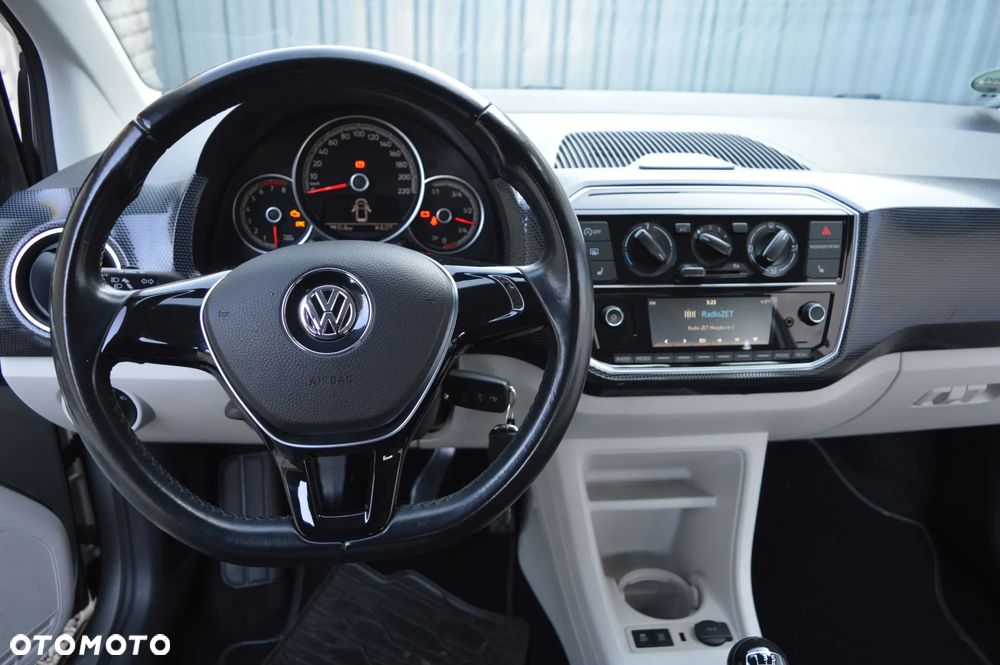 Volkswagen up! club - 20