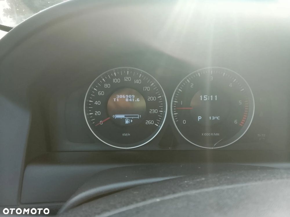 Volvo XC 60 - 6