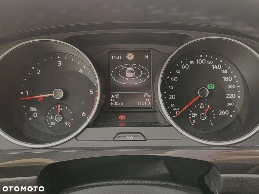 Volkswagen Tiguan 2.0 TDI SCR Life DSG - 9