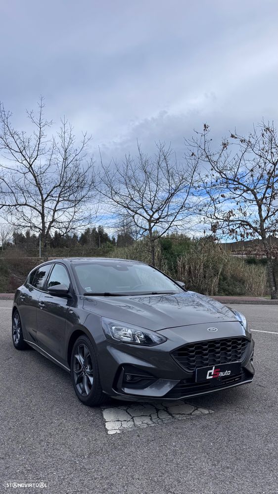 Ford Focus 1.0 EcoBoost MHEV ST-Line - 14