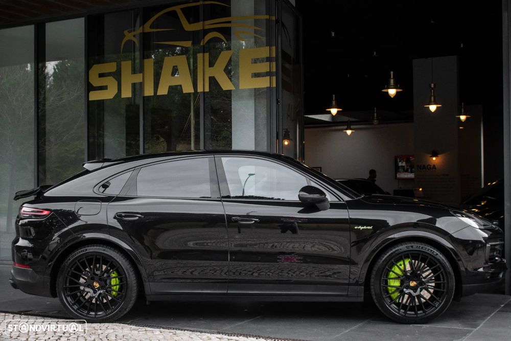 Porsche Cayenne Coupé E-Hybrid - 5