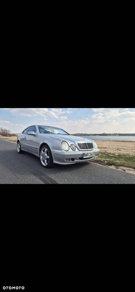 Mercedes-Benz CLK - 10