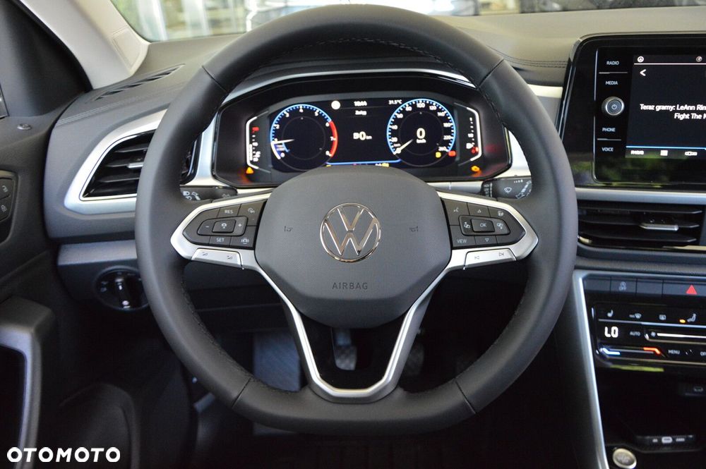 Volkswagen T-Roc - 12