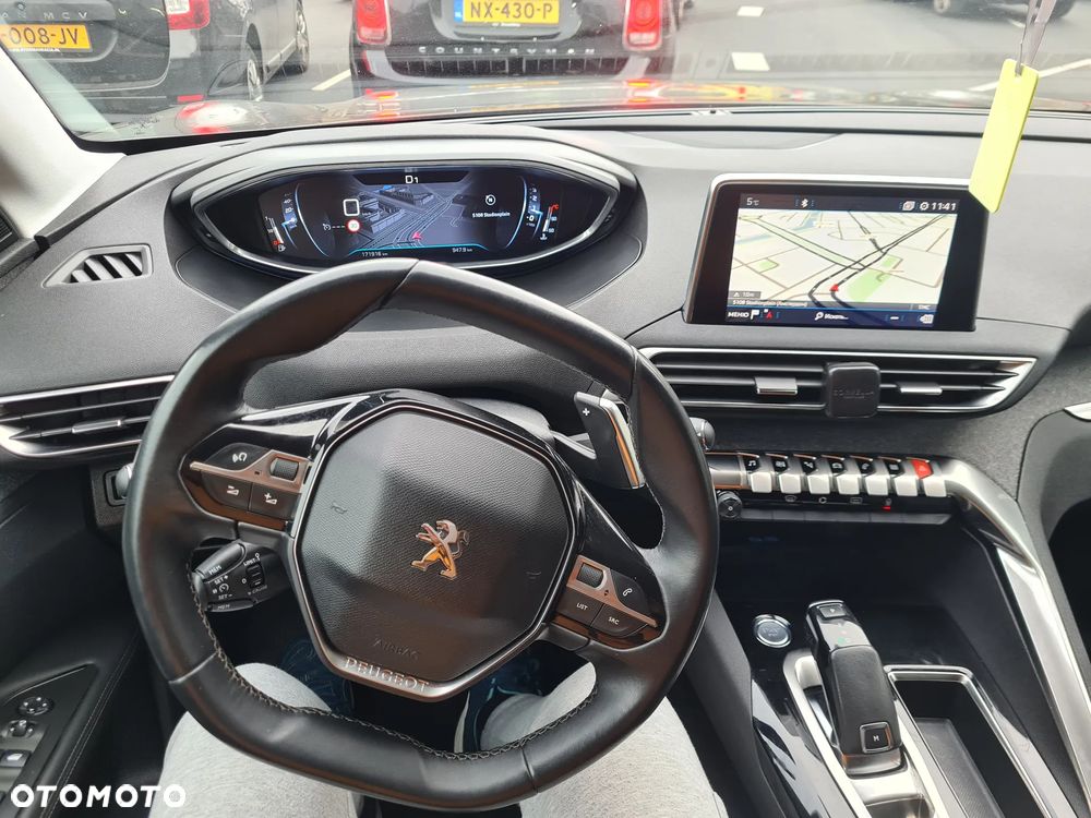 Peugeot 3008 1.6 BlueHDi Active S&S EAT6 - 19