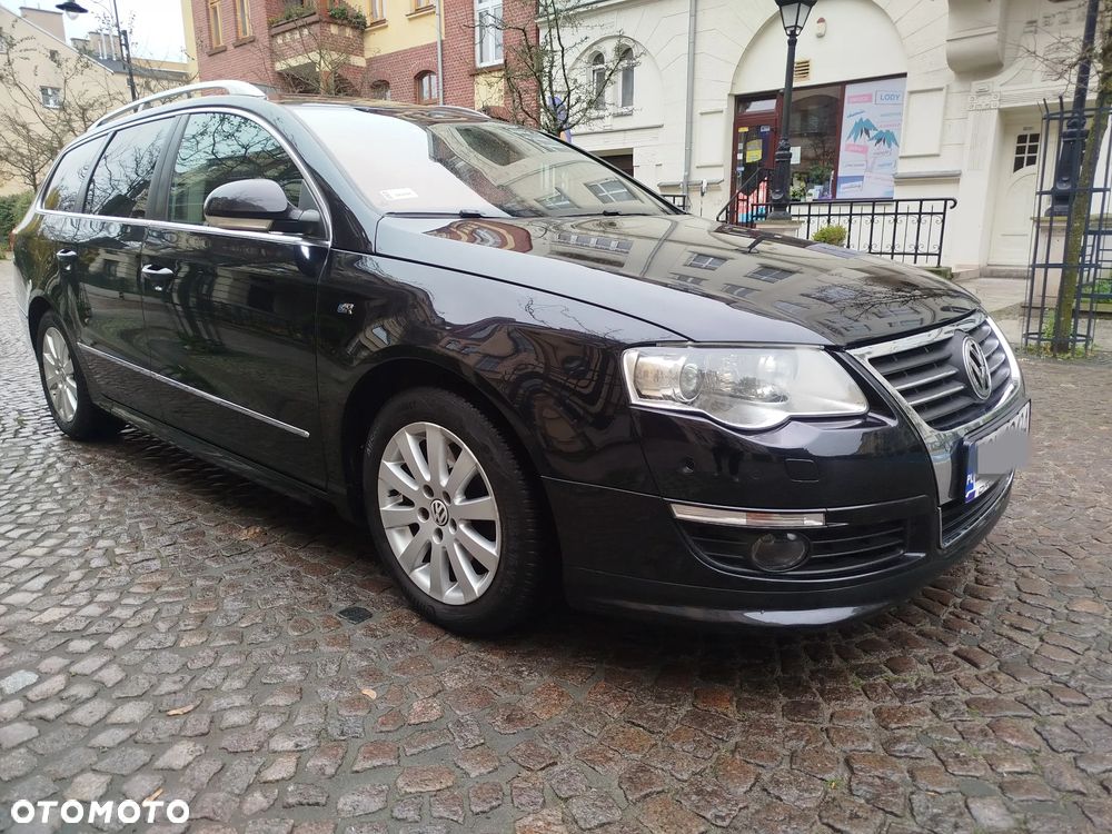 Volkswagen Passat - 2