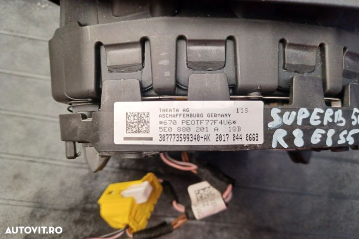 Airbag volan / sofer 5E0880201A PIESA NOUA 5E0880201A Skoda Superb 1 - 5