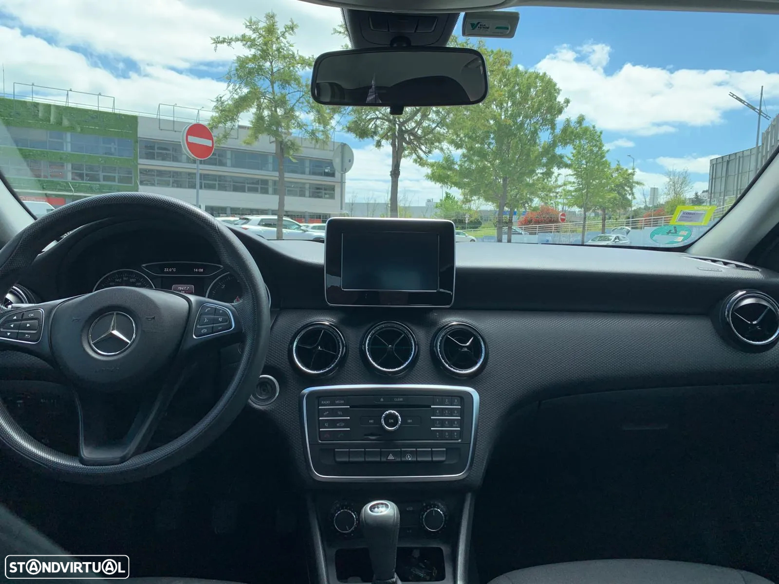 Mercedes-Benz A 180 d Urban - 12