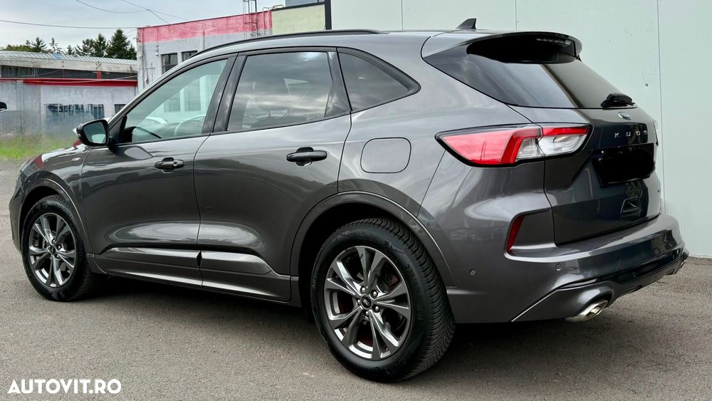 Ford Kuga 2.5 Duratec FHEV ST-LINE - 11