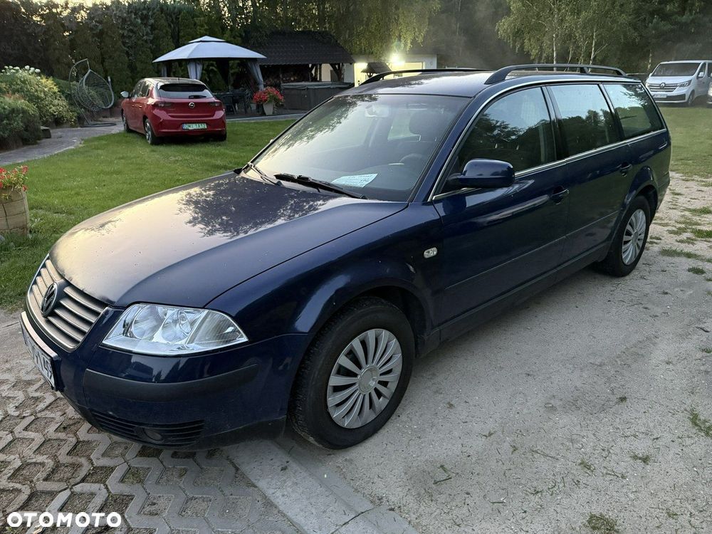 Volkswagen Passat - 2