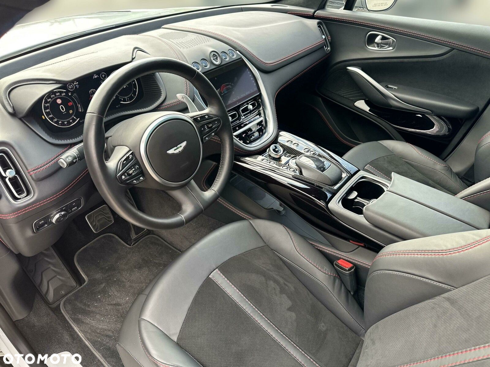 Aston Martin DBX707 - 15