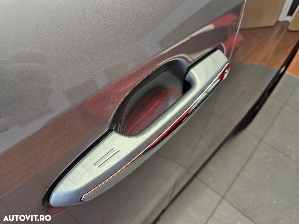 Toyota RAV4 2.5 VVT-iE 4x4 Luxury - 28