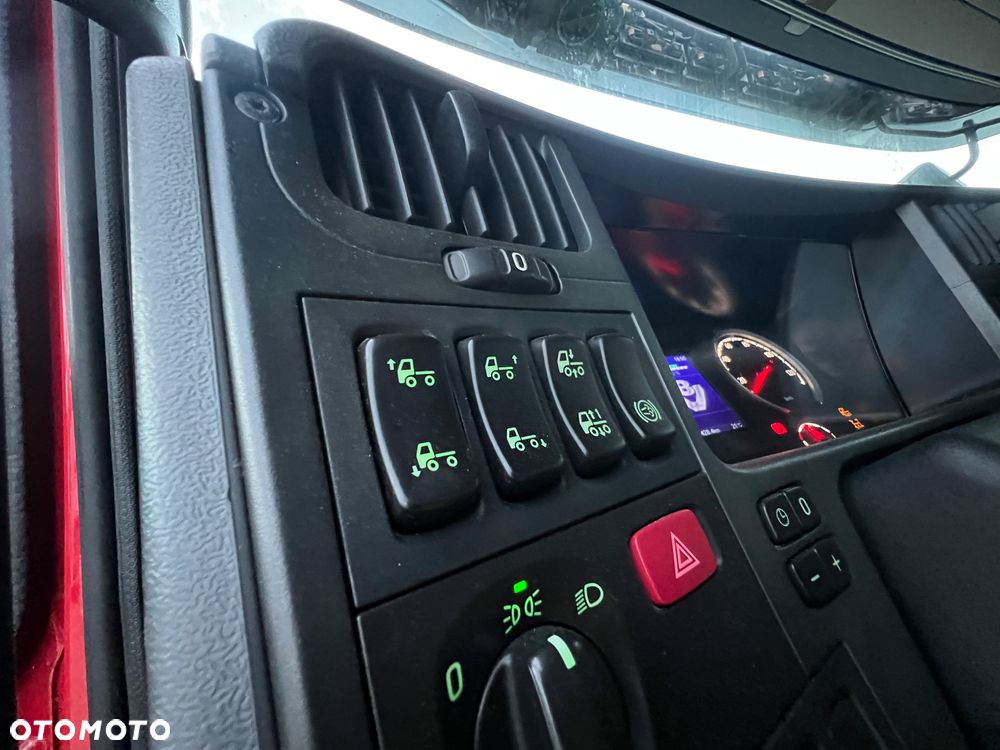 Scania R580 v8 Hakowiec multi lift huan łamany z Niemiec idealny stan cały na poduszkach Aso scania - 15