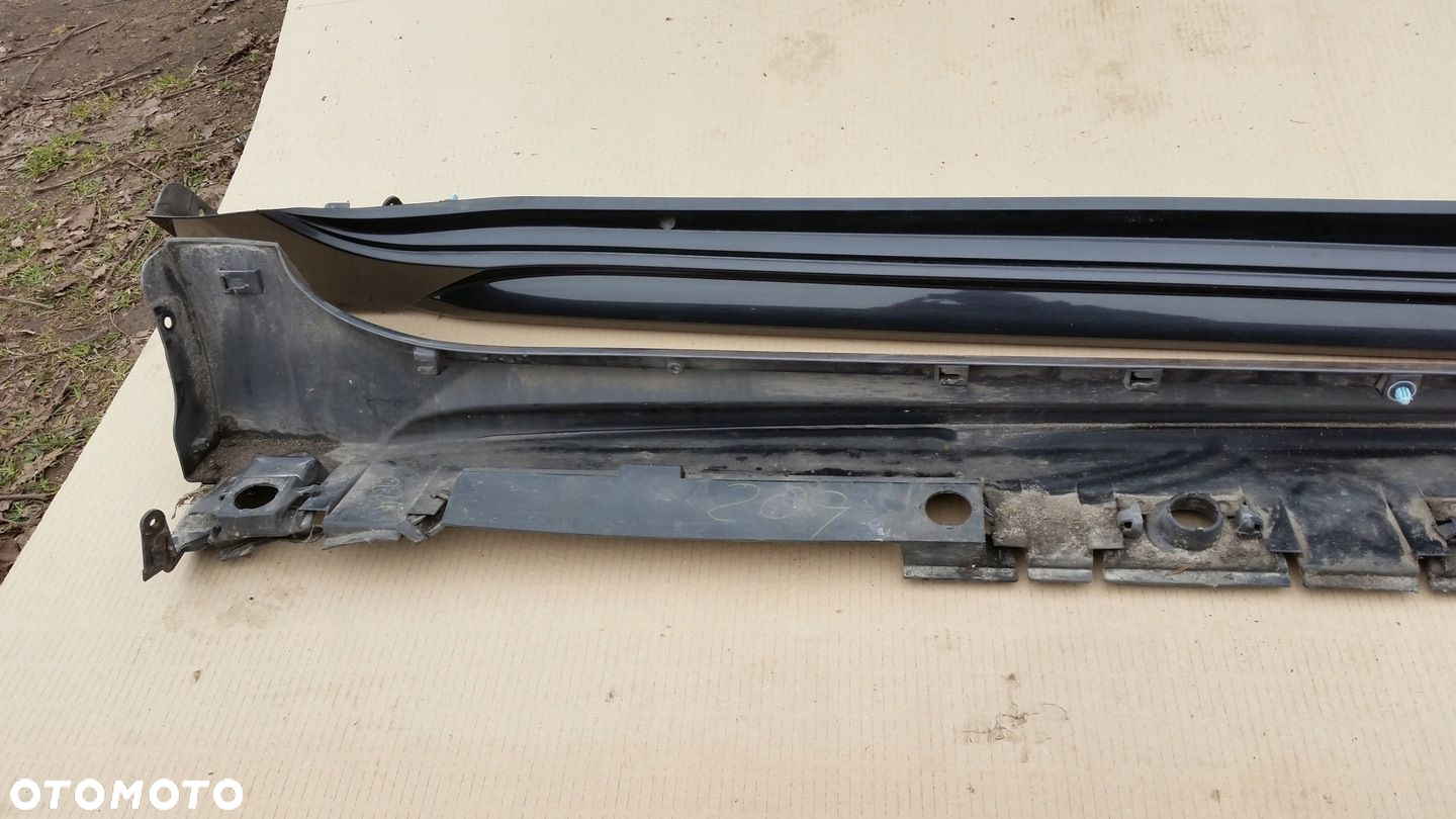 TOYOTA COROLLA E21 OSŁONA NAKŁADKA PROGU LEWY LUB PRAWY PRZÓD - 11