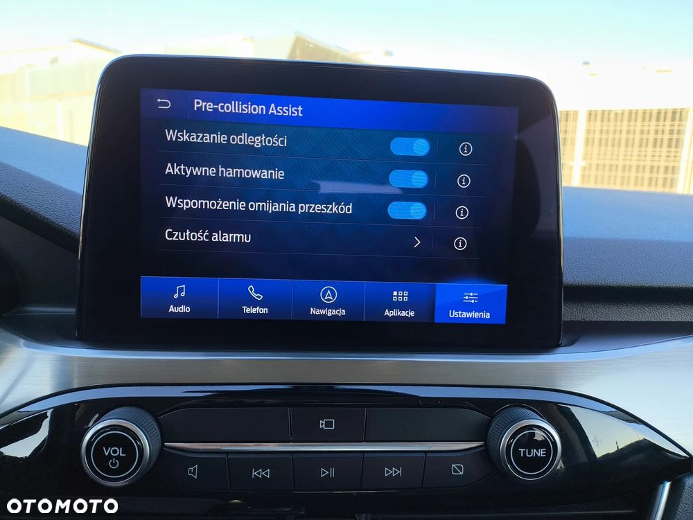 Ford Kuga 2.0 EcoBlue 4x4 TITANIUM X - 28