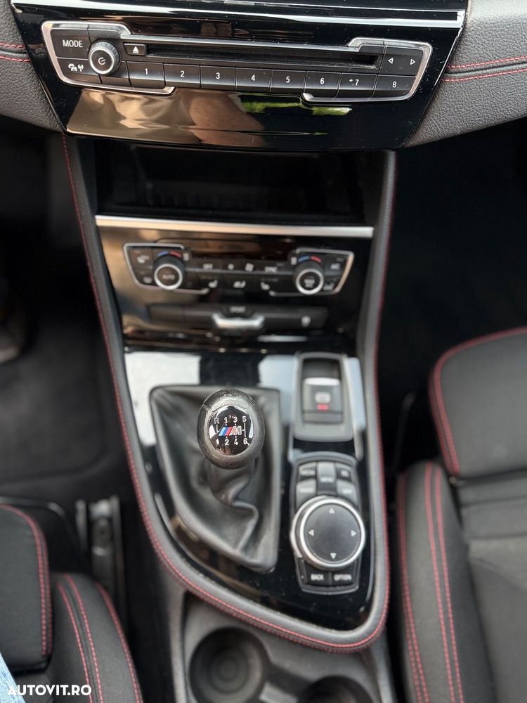 BMW Seria 2 218d - 9