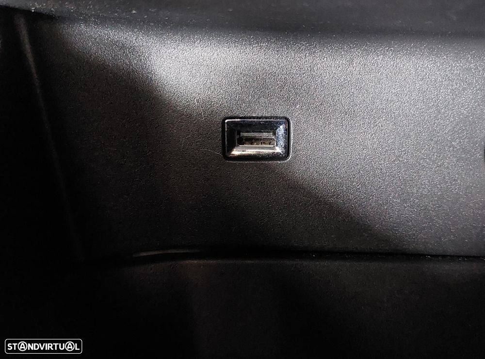 Peugeot 3008 1.5 BlueHDi Allure - 36