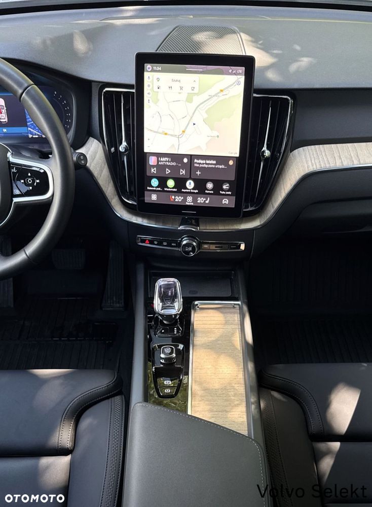 Volvo XC 60 2025