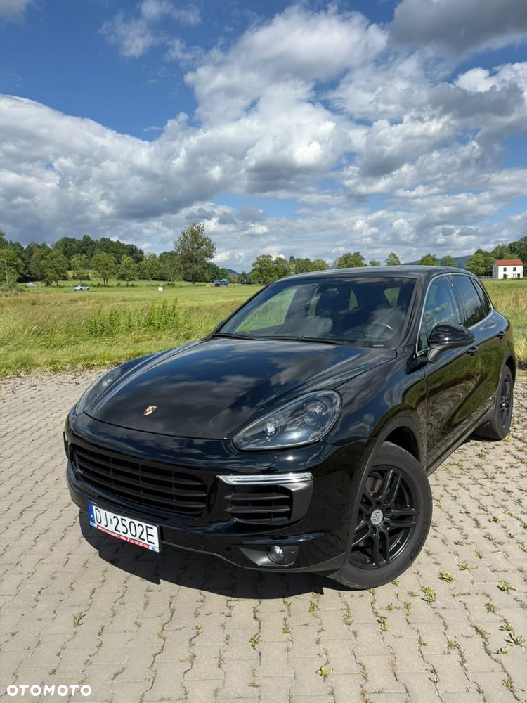Porsche Cayenne Standard - 3