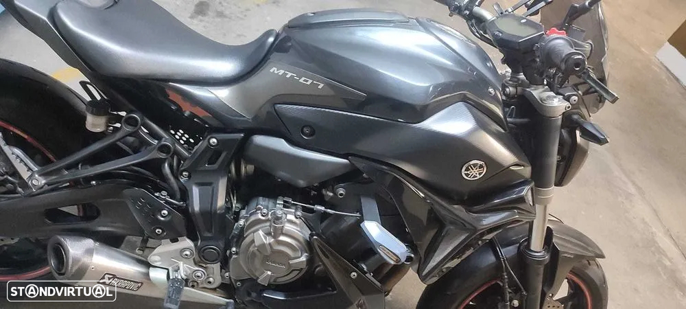 Yamaha MT-07 2015 - 12