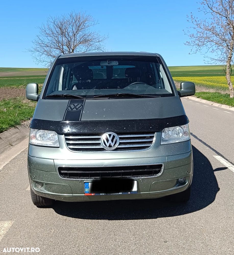 Volkswagen Caravelle - 1
