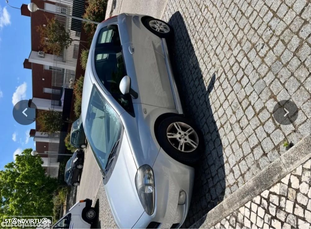 Fiat Grande Punto - 2