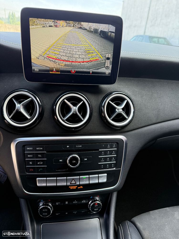 Mercedes-Benz CLA 200 d Shooting Brake AMG Line Aut. - 29