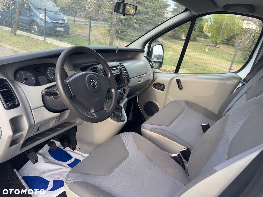 Opel Vivaro - 5