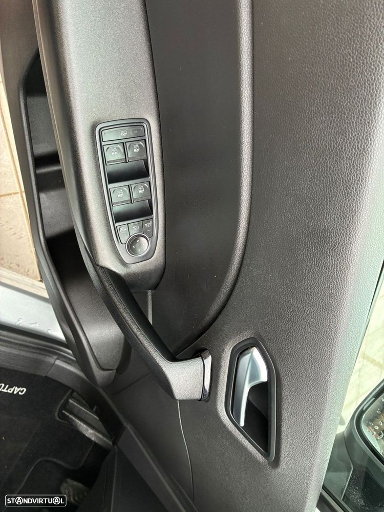 Renault Captur 1.0 TCe Exclusive Bi-Fuel - 8