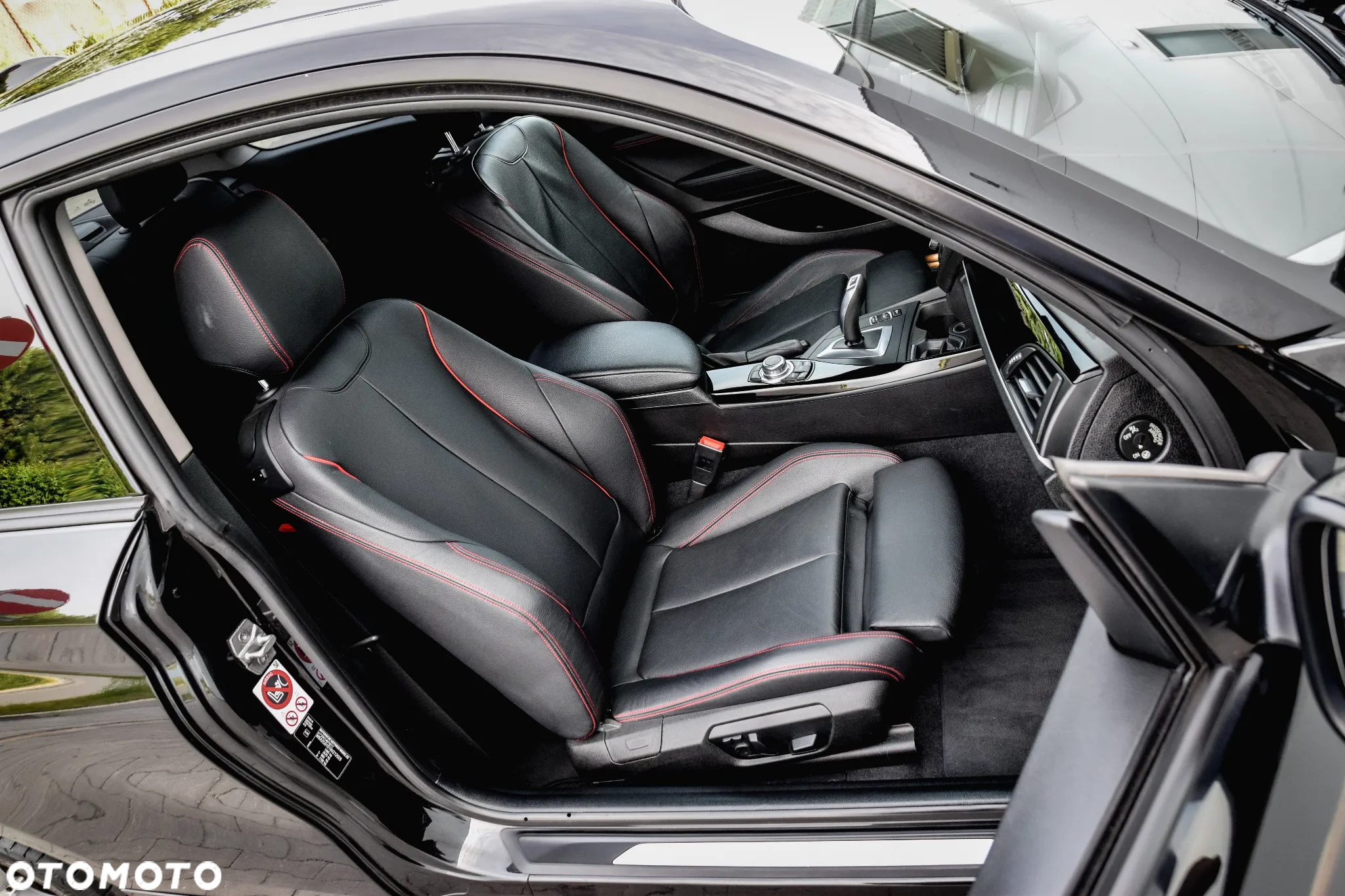 BMW Seria 2 220d xDrive Coupe Sport-Aut Sport Line - 28