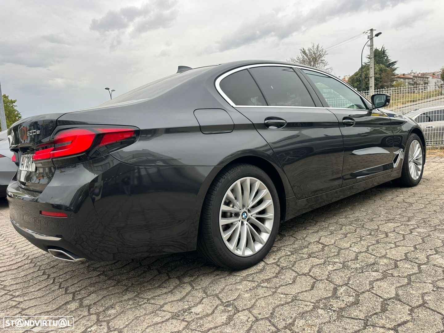 BMW 530 e Line Luxury - 6