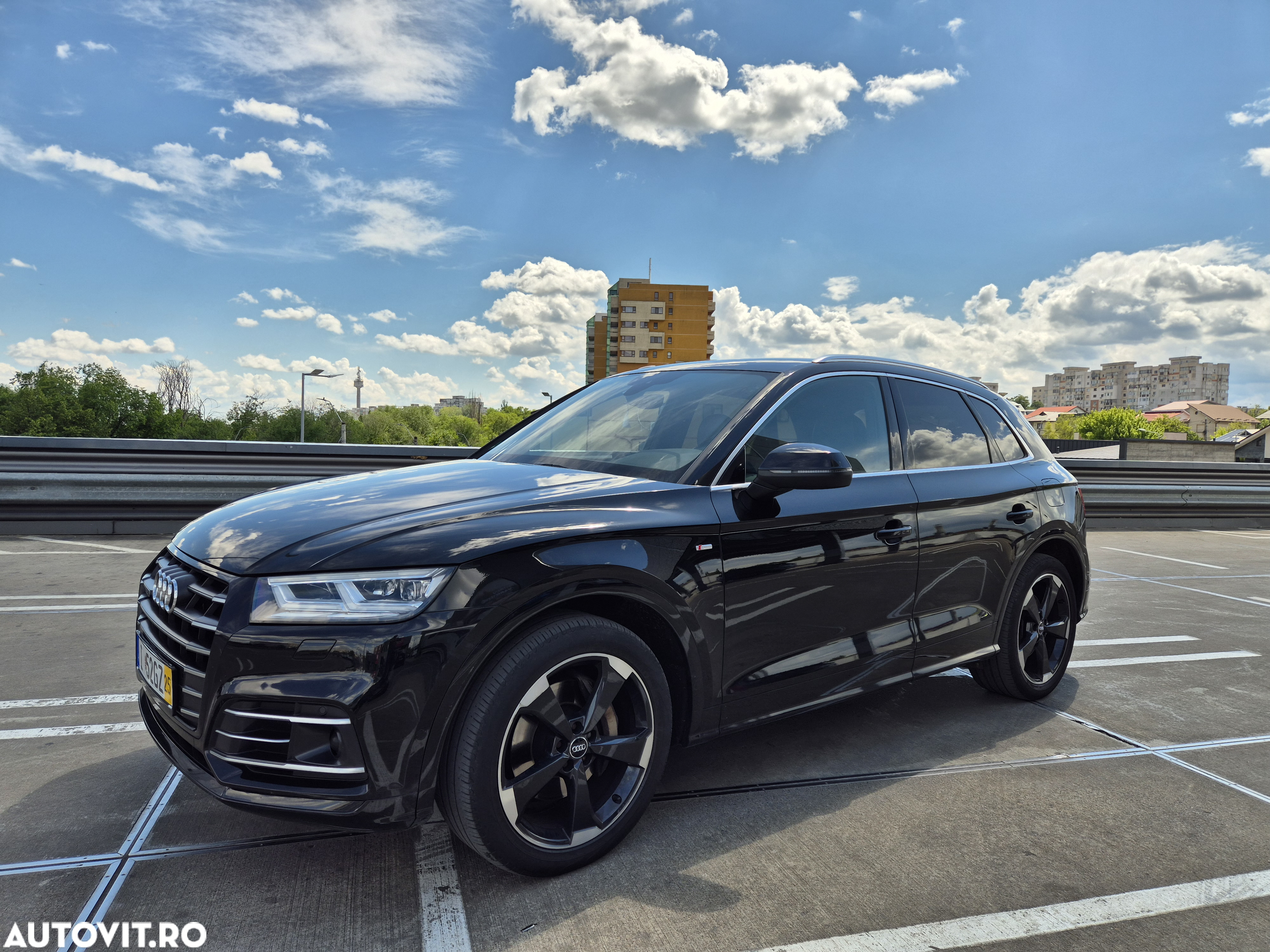 Audi Q5 55 TFSI e quattro S tronic PHEV S Line - 2
